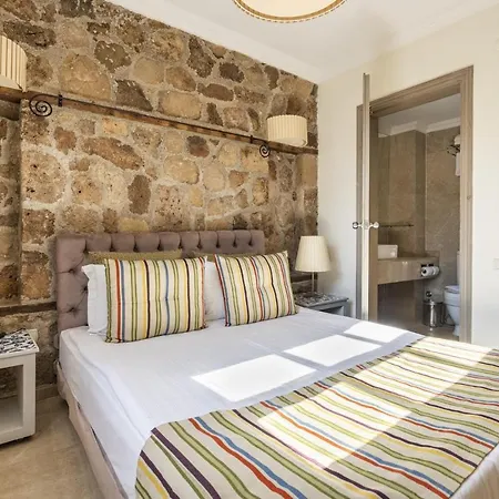 Glamorous Flat With Jacuzzi Near Hadrians Gate Holiday home *